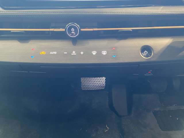 日産 アリア Ｂ６ R4年 (九州・沖縄) 99