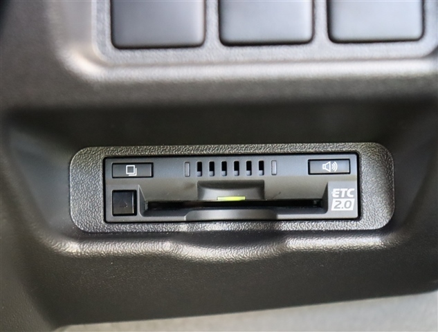 トヨタ ハイエースバン ２．０ ＤＸ ロング R5年 (関東) 99