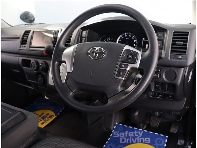 トヨタ ハイエースバン ２．０ ＤＸ ロング R5年 (関東) 99