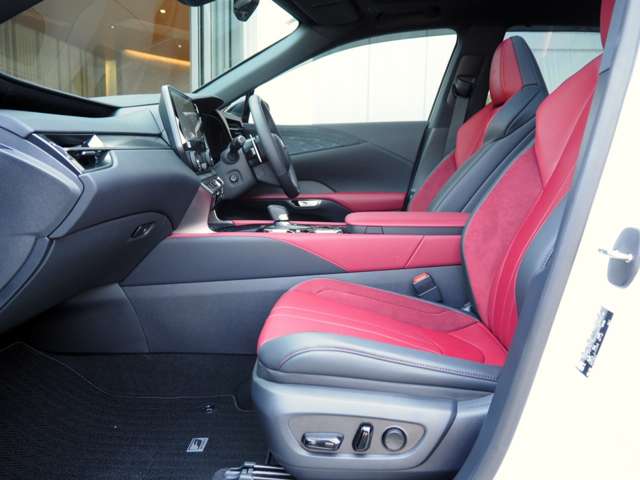 レクサス ＲＸ５００ｈ ５００Ｈ Ｆスポーツ パフォーマンス ４ＷＤ R6年 (近畿) 99