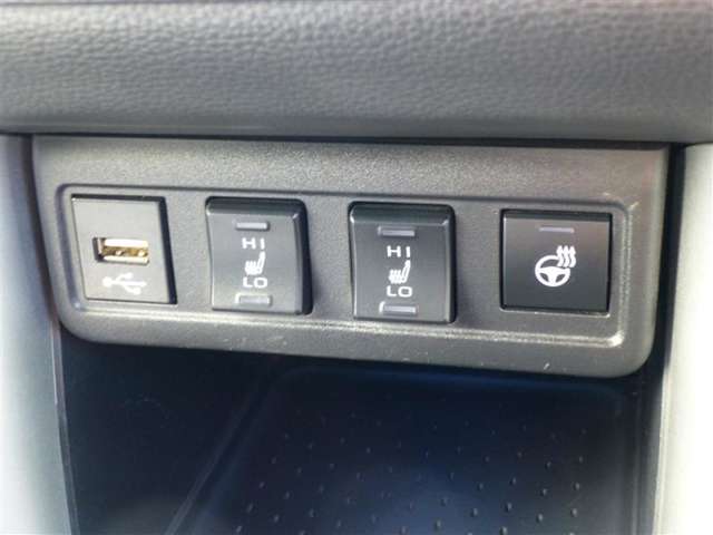 トヨタ カローラクロス １．８ Ｚ R3年 (東北) 99