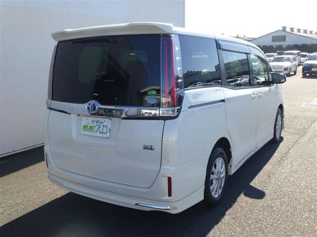 トヨタ ノア １．８ ハイブリッド Ｇ R1年 (東北) 99