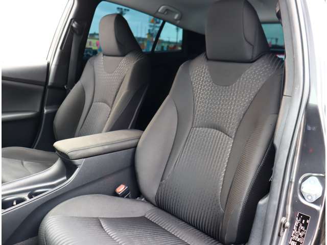 トヨタ プリウス １．８ Ｓ H28年 (関東) 99