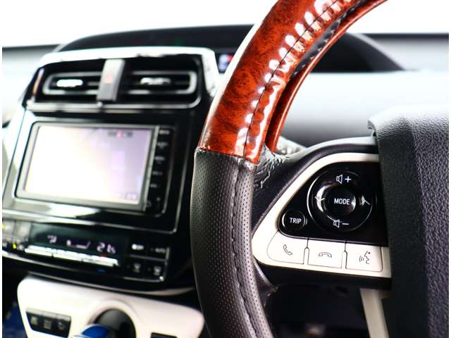 トヨタ プリウス １．８ Ｓ H28年 (関東) 99