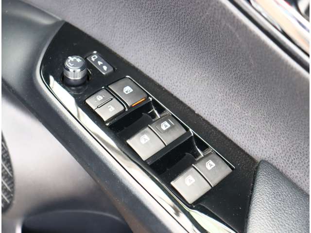 トヨタ プリウス １．８ Ｓ H28年 (関東) 99