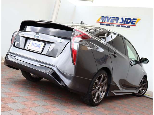 トヨタ プリウス １．８ Ｓ H28年 (関東) 99
