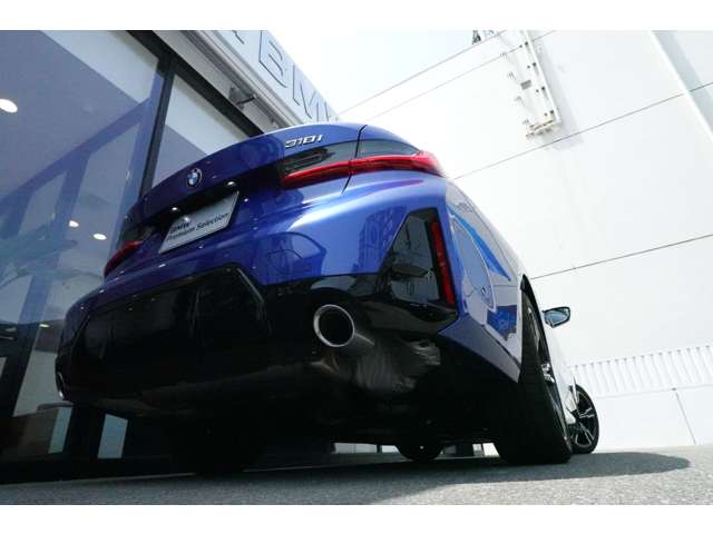 ＢＭＷ ３シリーズ ３１８ｉ　Ｍスポーツ R6年 (近畿) 99