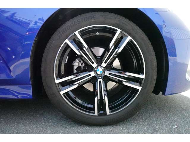 ＢＭＷ ３シリーズ ３１８ｉ　Ｍスポーツ R6年 (近畿) 99