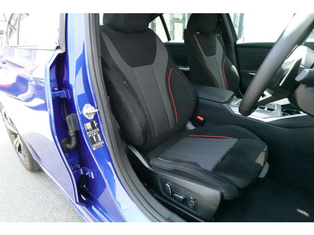 ＢＭＷ ３シリーズ ３１８ｉ　Ｍスポーツ R6年 (近畿) 99