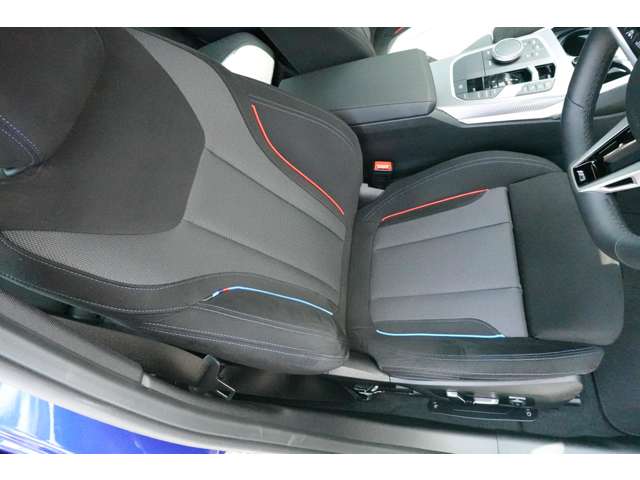 ＢＭＷ ３シリーズ ３１８ｉ　Ｍスポーツ R6年 (近畿) 99