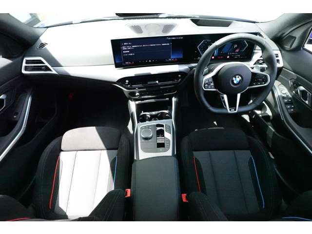 ＢＭＷ ３シリーズ ３１８ｉ　Ｍスポーツ R6年 (近畿) 99