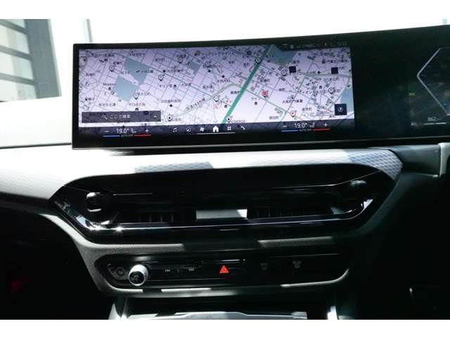 ＢＭＷ ３シリーズ ３１８ｉ　Ｍスポーツ R6年 (近畿) 99