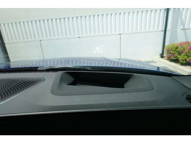 ＢＭＷ ３シリーズ ３１８ｉ　Ｍスポーツ R6年 (近畿) 99