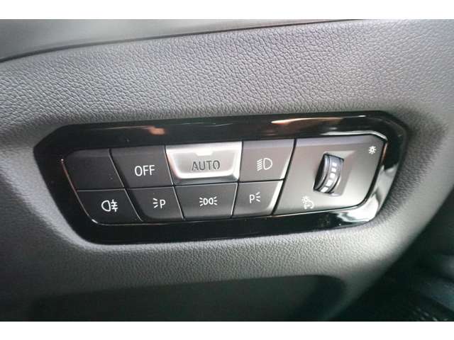 ＢＭＷ ３シリーズ ３１８ｉ　Ｍスポーツ R6年 (近畿) 99