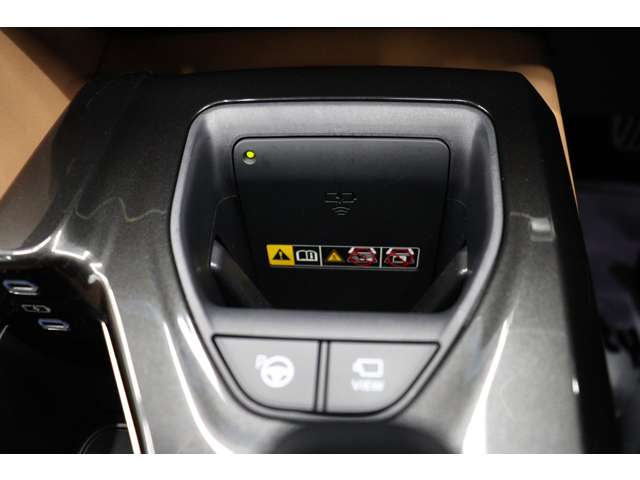 トヨタ クラウン　スポーツ　ハイブリッド ２．５ Ｚ Ｅ－ＦＯＵＲ ４ＷＤ R6年 (東海) 99