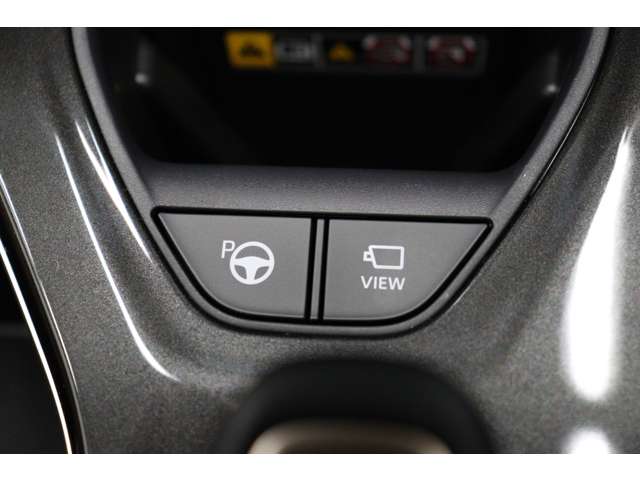 トヨタ クラウン　スポーツ　ハイブリッド ２．５ Ｚ Ｅ－ＦＯＵＲ ４ＷＤ R6年 (東海) 99