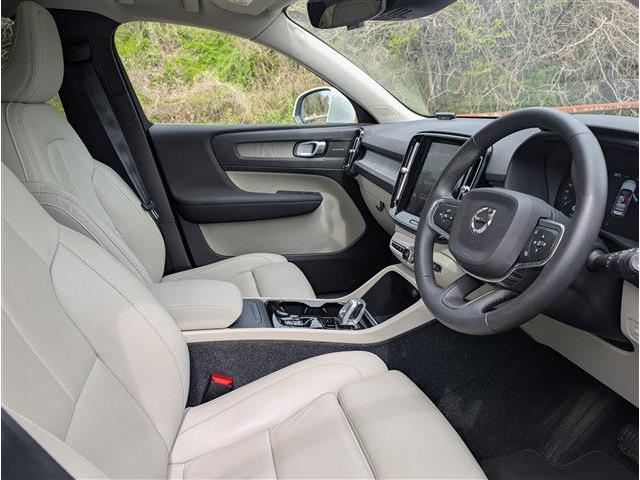 ボルボ ＸＣ４０ Ｂ４ ＡＷＤ インスクリプション ４ＷＤ R2年 (東北) 99