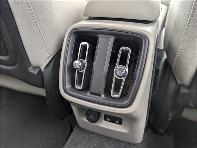 ボルボ ＸＣ４０ Ｂ４ ＡＷＤ インスクリプション ４ＷＤ R2年 (東北) 99