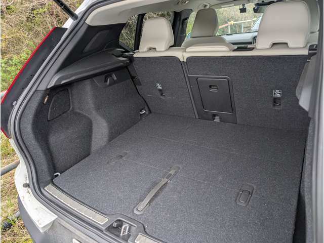 ボルボ ＸＣ４０ Ｂ４ ＡＷＤ インスクリプション ４ＷＤ R2年 (東北) 99