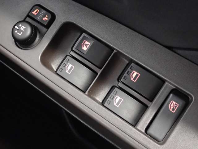 トヨタ ルーミー １．０ Ｇ R5年 (関東) 99