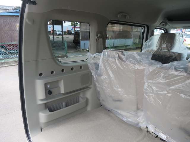 スズキ エブリイワゴン ６６０ ＰＺターボスペシャル ハイルーフ R7年 (関東) 99
