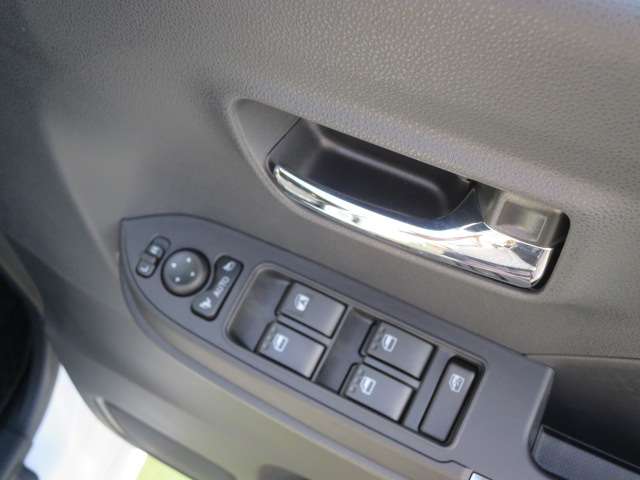 ダイハツ タント ６６０ カスタム Ｘ R5年 (関東) 99