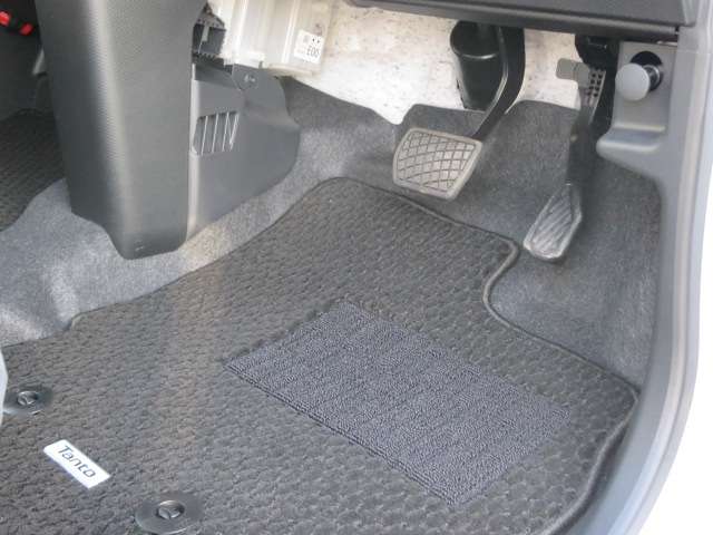 ダイハツ タント ６６０ カスタム Ｘ R5年 (関東) 99