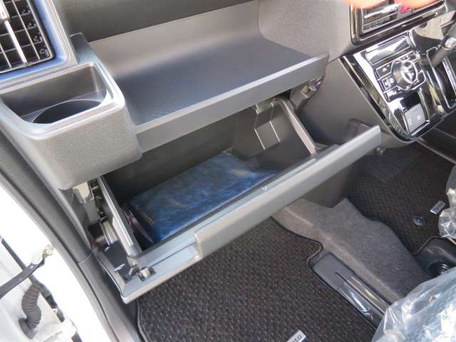 ダイハツ タント ６６０ カスタム Ｘ R5年 (関東) 99