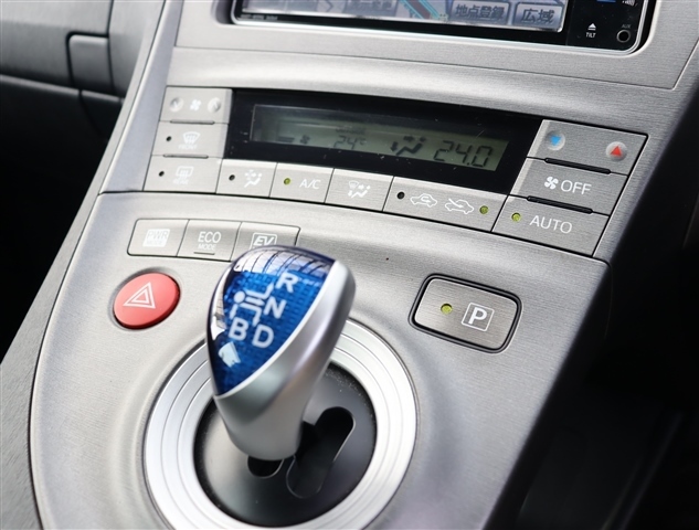 トヨタ プリウス １．８ Ｓ H25年 (関東) 99