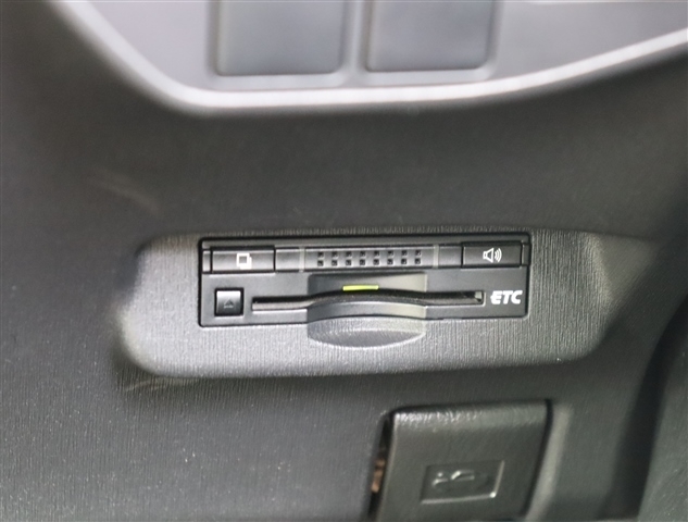 トヨタ プリウス １．８ Ｓ H25年 (関東) 99