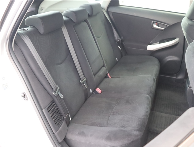 トヨタ プリウス １．８ Ｓ H25年 (関東) 99