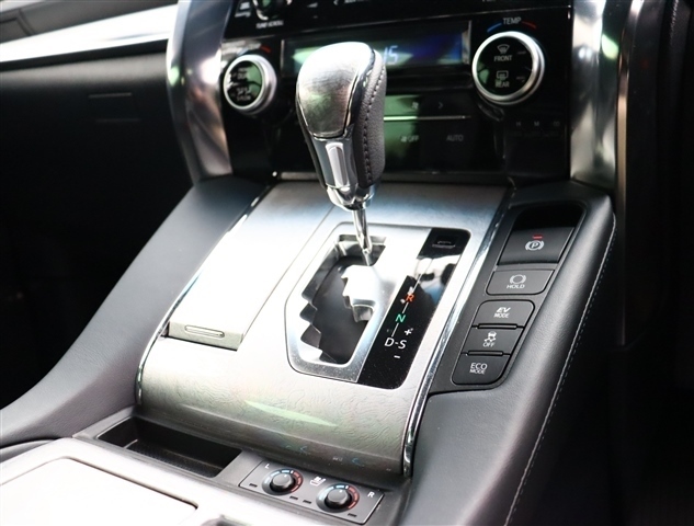 トヨタ ヴェルファイア　ハイブリッド ハイブリッド ２．５ エグゼクティブ ラウンジ Ｚ Ｅ－ＦＯＵＲ ４ＷＤ H30年 (関東) 99