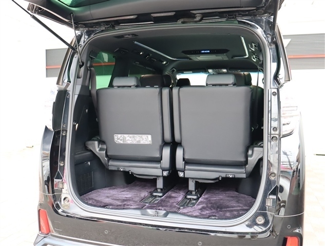 トヨタ ヴェルファイア　ハイブリッド ハイブリッド ２．５ エグゼクティブ ラウンジ Ｚ Ｅ－ＦＯＵＲ ４ＷＤ H30年 (関東) 99