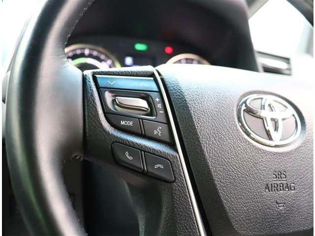 トヨタ ヴェルファイア　ハイブリッド ハイブリッド ２．５ エグゼクティブ ラウンジ Ｚ Ｅ－ＦＯＵＲ ４ＷＤ H30年 (関東) 99