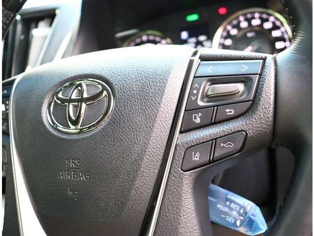 トヨタ ヴェルファイア　ハイブリッド ハイブリッド ２．５ エグゼクティブ ラウンジ Ｚ Ｅ－ＦＯＵＲ ４ＷＤ H30年 (関東) 99