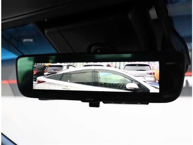 トヨタ ヴェルファイア　ハイブリッド ハイブリッド ２．５ エグゼクティブ ラウンジ Ｚ Ｅ－ＦＯＵＲ ４ＷＤ H30年 (関東) 99