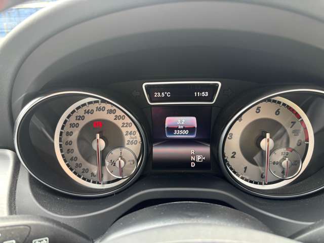 メルセデスベンツ ＣＬＡシューティングブレーク ＣＬＡ１８０　スポーツ H28年 (関東) 99