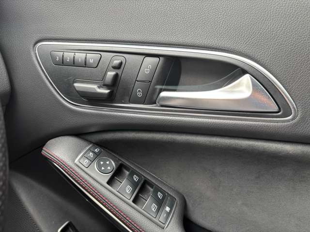 メルセデスベンツ ＣＬＡシューティングブレーク ＣＬＡ１８０　スポーツ H28年 (関東) 99