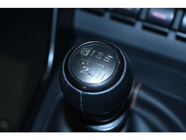 トヨタ ＧＲ８６ ２．４ ＲＺ １０ＴＨ アニバーサリー リミテッド R5年 (関東) 99