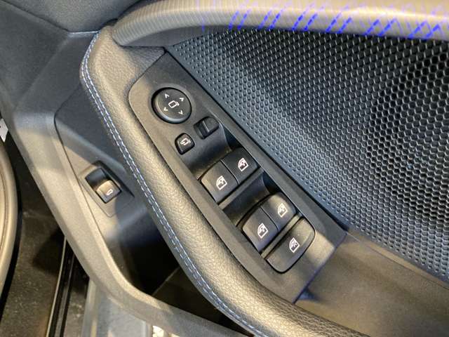 ＢＭＷ １シリーズ １１８Ｉ Ｍスポーツ ＤＣＴ R2年 (近畿) 99