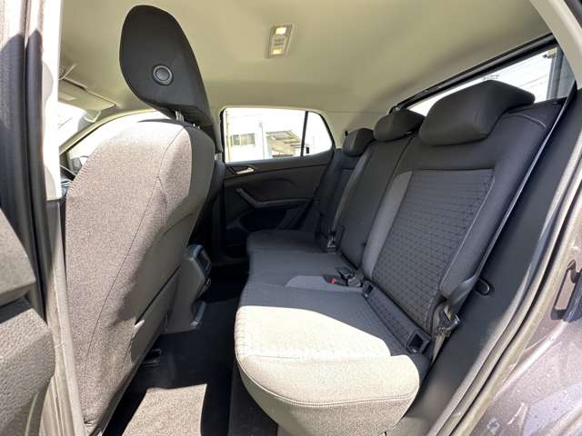 フォルクスワーゲン Ｔ－ＣＲＯＳＳ ＴＳＩ アクティブ R4年 (東海) 99