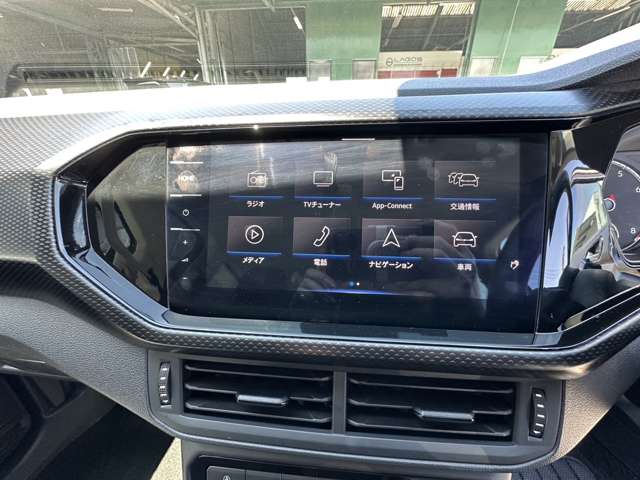 フォルクスワーゲン Ｔ－ＣＲＯＳＳ ＴＳＩ アクティブ R4年 (東海) 99