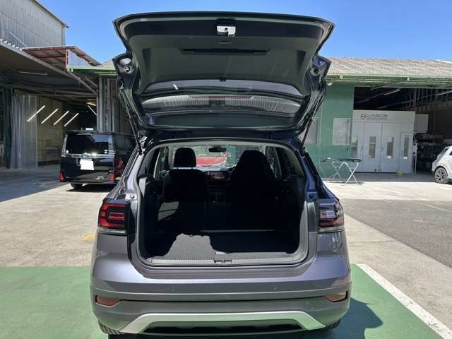 フォルクスワーゲン Ｔ－ＣＲＯＳＳ ＴＳＩ アクティブ R4年 (東海) 99