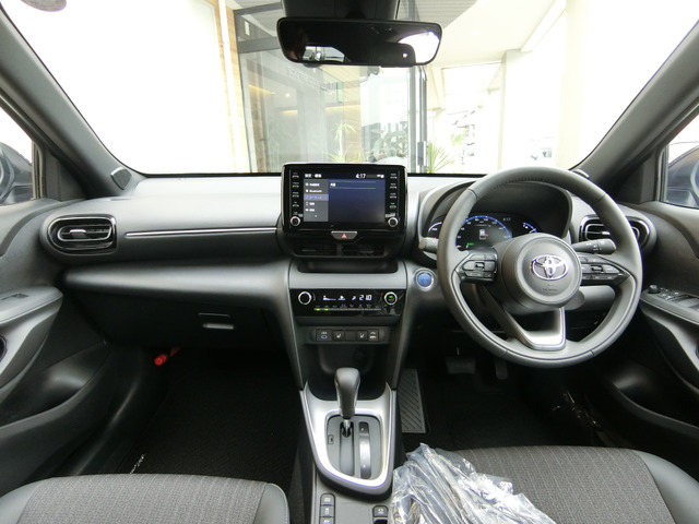 トヨタ ヤリスクロス　ハイブリッド １．５ ハイブリッド Ｚ R6年 (中国) 99
