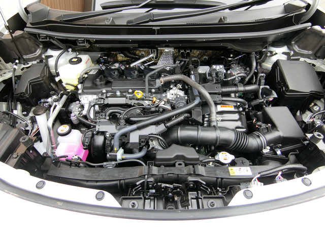 トヨタ ヤリスクロス　ハイブリッド １．５ ハイブリッド Ｚ R6年 (中国) 99