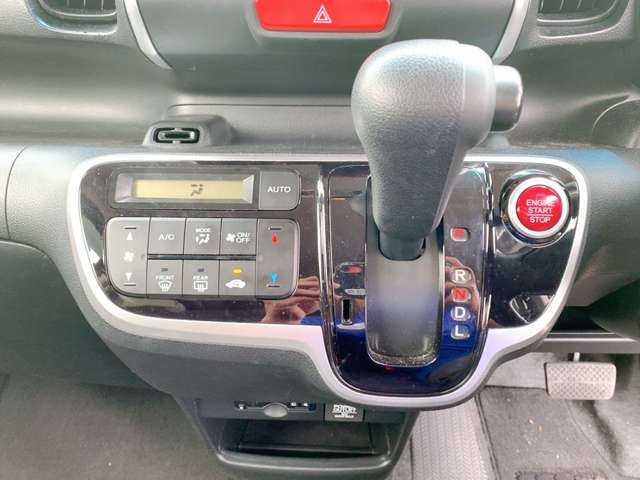 ホンダ Ｎ　ＢＯＸ ６６０ Ｇ Ｌパッケージ H29年 (九州・沖縄) 99