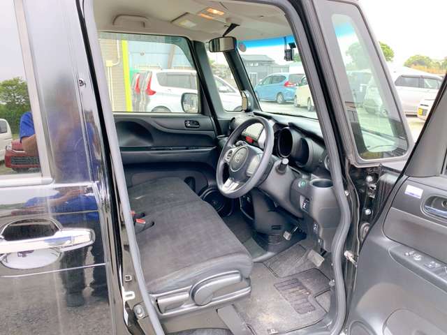 ホンダ Ｎ　ＢＯＸ ６６０ Ｇ Ｌパッケージ H29年 (九州・沖縄) 99