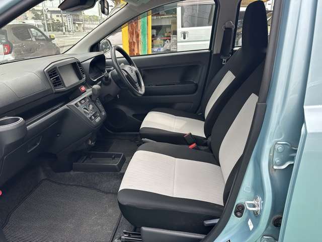 トヨタ ピクシス　エポック ６６０ Ｂ ＳＡＩＩＩ H29年 (東海) 99