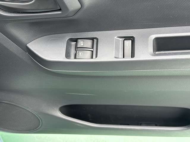 トヨタ ピクシス　エポック ６６０ Ｂ ＳＡＩＩＩ H29年 (東海) 99