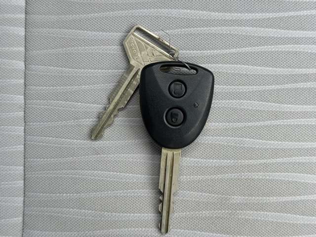 トヨタ ピクシス　エポック ６６０ Ｂ ＳＡＩＩＩ H29年 (東海) 99